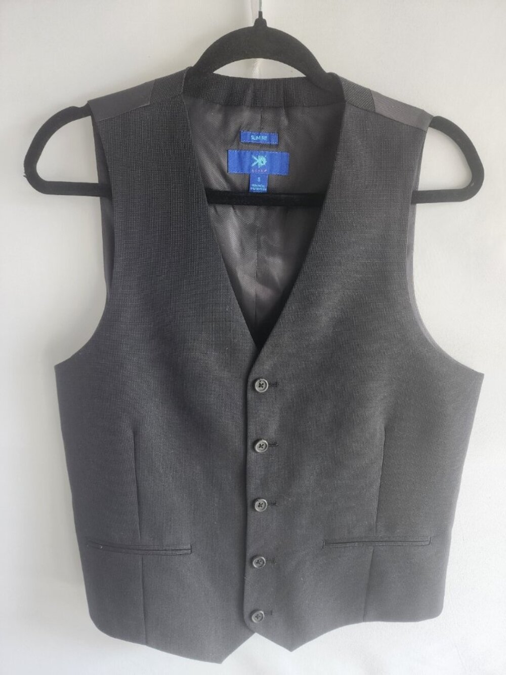 Egara Black & Grey Pinstripe Textured Poly-Wool Vest – Small